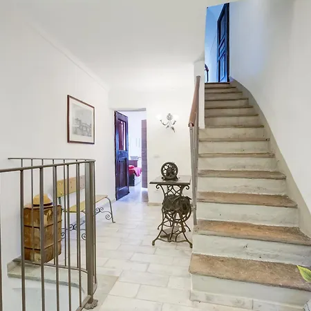 Borgo Castello - Happy *
